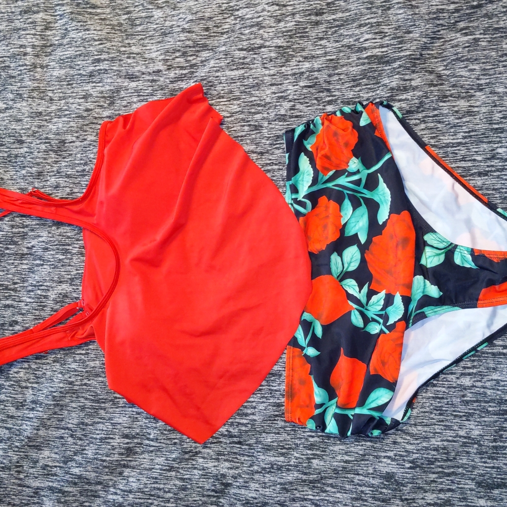 2 Piece Woman's Bathing Suit